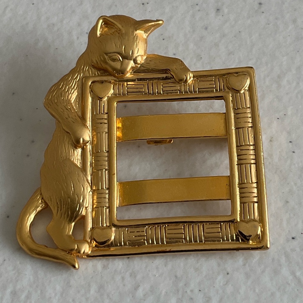 Elegant Gold Cat Picture Frame Brooch
